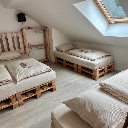 Sport & Sunny Cosy Alpine Retreat Lägenhet Kranjska Gora Exteriör bild